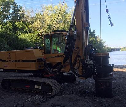 SoilTek S60 Hydraulic Piling Rigs